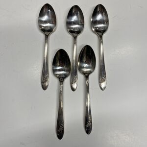 5 Tudor Plate Oneida Community Small Spoons Flatware Queen Bess II Floral